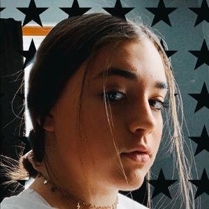 Meet your Posher, Bailey